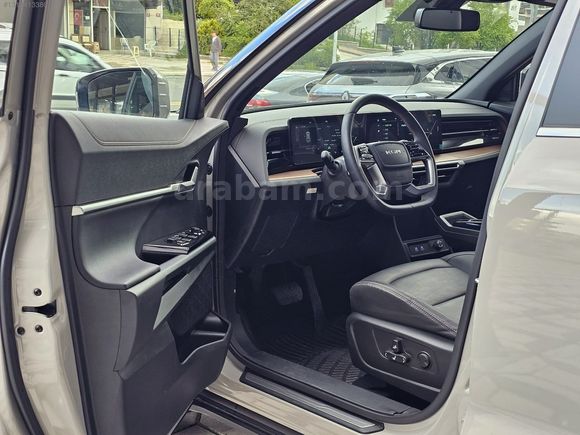 2025 KGM SSANGYONG TORRES EVX ALPHA HATASIZ 8250 KM