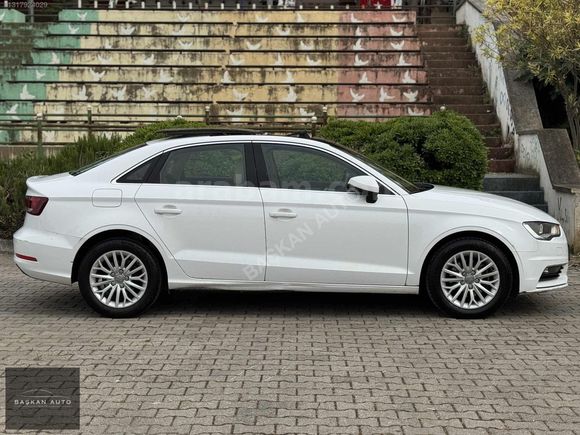 2015 HATASIZ CAM TAVANLI 1.6TDİ AMBİENTE AUDİ A3