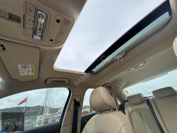 2015 HATASIZ CAM TAVANLI 1.6TDİ AMBİENTE AUDİ A3