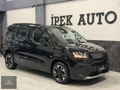 İPEK AUTO / Doblo Combi Premio Plus Cam Tavan / TAMAMINA KREDİ