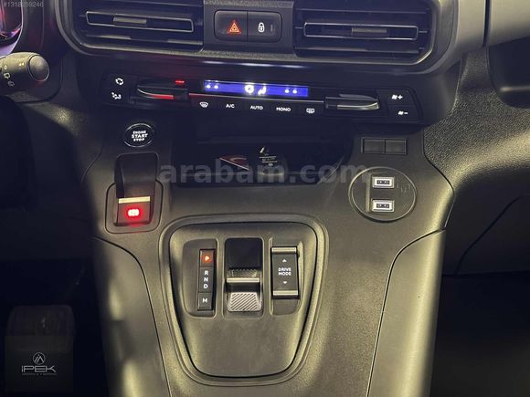 İPEK AUTO / Doblo Combi Premio Plus Cam Tavan / TAMAMINA KREDİ