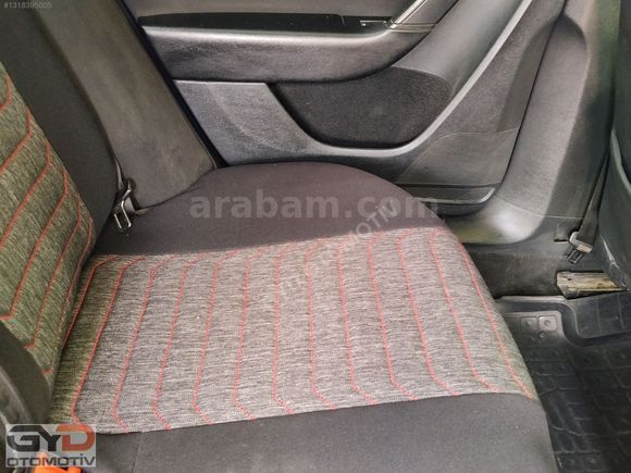 MODELİNİN EN İYİSİ 2013 MODEL 1.6 TDI BLUE MOTİON