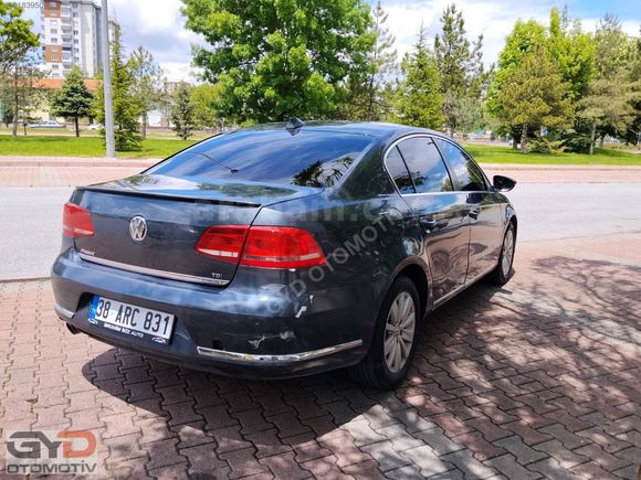 MODELİNİN EN İYİSİ 2013 MODEL 1.6 TDI BLUE MOTİON