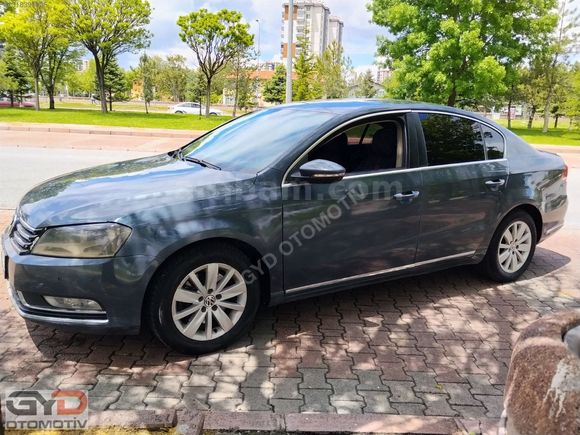 MODELİNİN EN İYİSİ 2013 MODEL 1.6 TDI BLUE MOTİON
