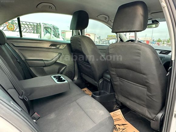 2015 OTOMATİK VİTES KM 200 BİNDE ORJİNAL