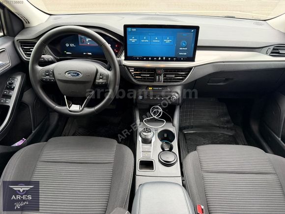 AR-ES MOTORS 2025 ÇIKIŞLI FORD FOCUS 1.5 ECOBLUE TİTANİUM X