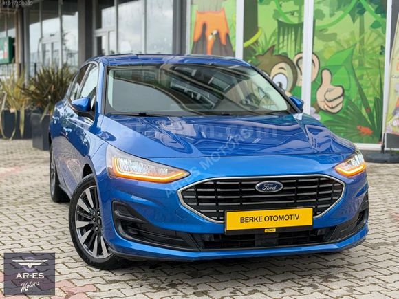 AR-ES MOTORS 2025 ÇIKIŞLI FORD FOCUS 1.5 ECOBLUE TİTANİUM X