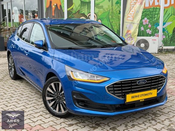 AR-ES MOTORS 2025 ÇIKIŞLI FORD FOCUS 1.5 ECOBLUE TİTANİUM X