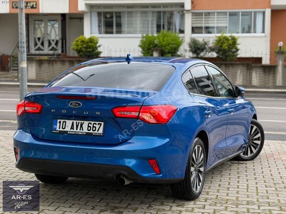 AR-ES MOTORS 2025 ÇIKIŞLI FORD FOCUS 1.5 ECOBLUE TİTANİUM X