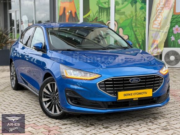 AR-ES MOTORS 2025 ÇIKIŞLI FORD FOCUS 1.5 ECOBLUE TİTANİUM X