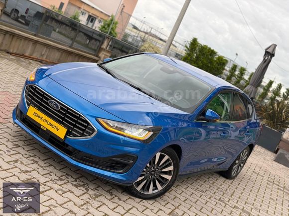 AR-ES MOTORS 2025 ÇIKIŞLI FORD FOCUS 1.5 ECOBLUE TİTANİUM X