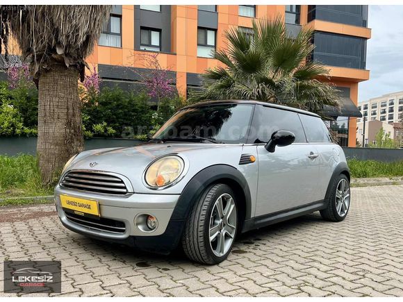 LEKESİZ GARAGE HATASIZ BOYASIZ DÜŞÜK KM COOPER BAKIMLI