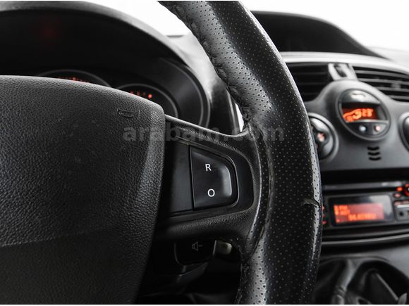 OMS OTOMOTİV'DEN 2016 RENAULT KANGOO 1.5 DCİ EXTREME %0 FAİZ