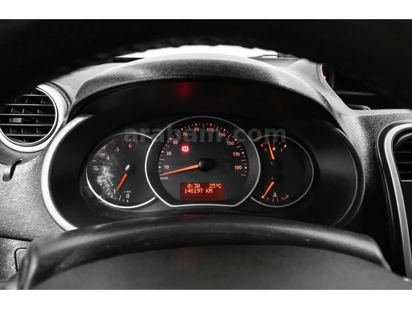 OMS OTOMOTİV'DEN 2016 RENAULT KANGOO 1.5 DCİ EXTREME %0 FAİZ