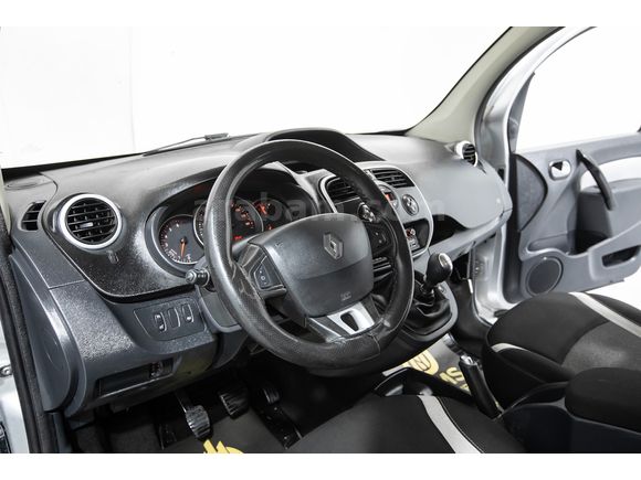 OMS OTOMOTİV'DEN 2016 RENAULT KANGOO 1.5 DCİ EXTREME %0 FAİZ