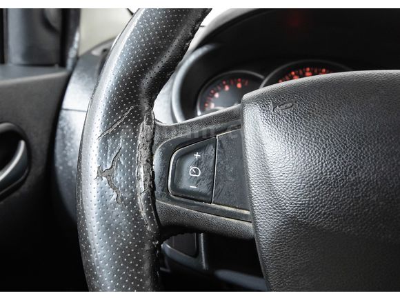 OMS OTOMOTİV'DEN 2016 RENAULT KANGOO 1.5 DCİ EXTREME %0 FAİZ