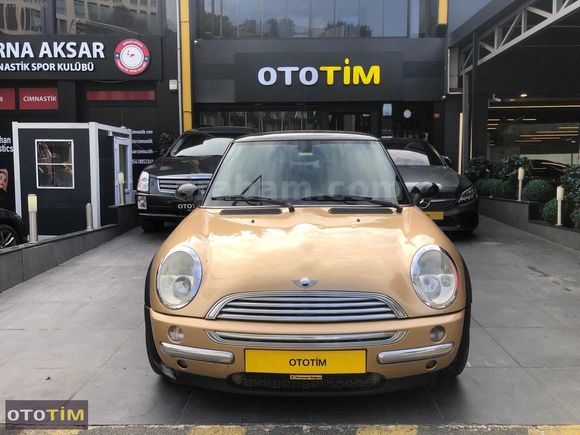 OTOTİM 2004 MODEL MİNİ COOPER 1.6 CAM TAVANLI OTOMATİK