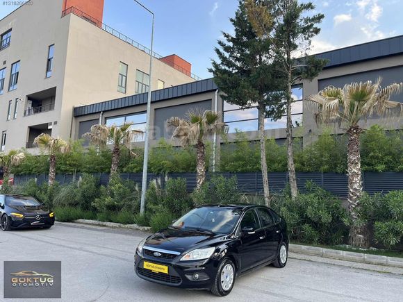 - 145 KM DE 2011 MODEL FORD FOCUS