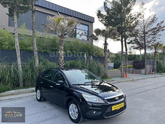 - 145 KM DE 2011 MODEL FORD FOCUS