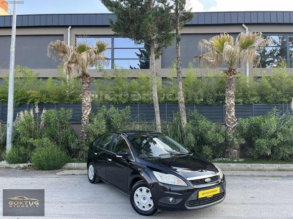 - 145 KM DE 2011 MODEL FORD FOCUS
