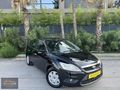 - 145 KM DE 2011 MODEL FORD FOCUS
