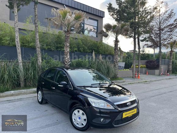 - 145 KM DE 2011 MODEL FORD FOCUS