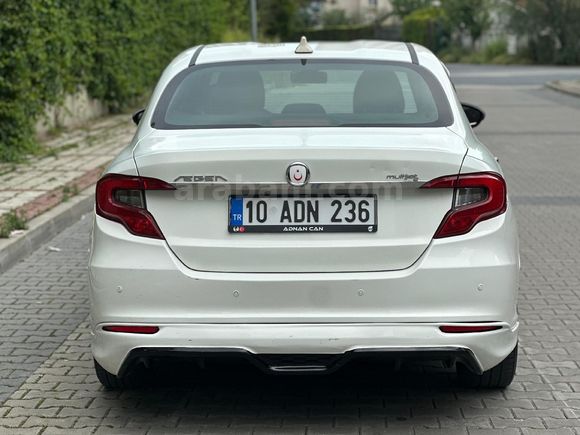 Sahibinden full bakim full aksesuarli temiz aracl