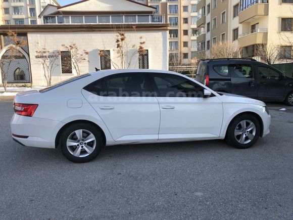 Galeriden Skoda SuperB 1.4 TSI Active 2016 Model Erzurum