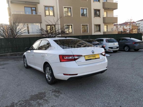 Galeriden Skoda SuperB 1.4 TSI Active 2016 Model Erzurum