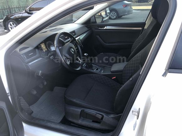 Galeriden Skoda SuperB 1.4 TSI Active 2016 Model Erzurum