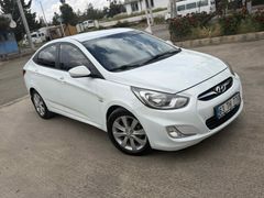 Sahibinden Hyundai Accent Blue 1.6 CRDI Mode Plus 2012 Model 