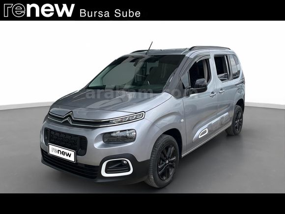 otomobil Citroen Berlingo 1.5 BlueHDI Shine EAT8