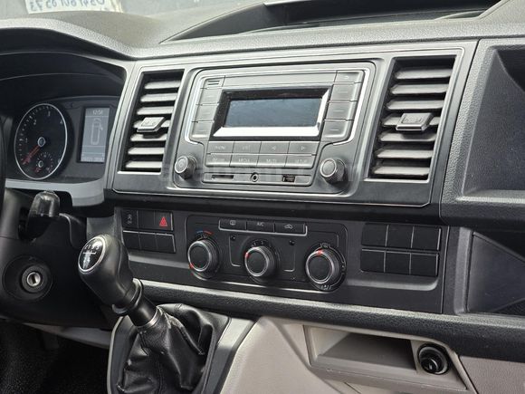 Galeriden Volkswagen Transporter 2.0 TDI City Van 2018 Model Bursa