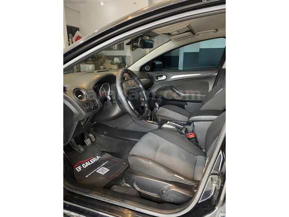 FORD MONDEO 1.6 TITANIUM DEĞİŞENSİZ