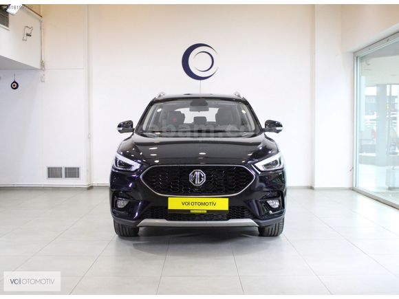 VOİ OTOMOTİV - 2023 MG ZS 1.0T LUXURY PLUS *13.500KM*ORJİNAL*