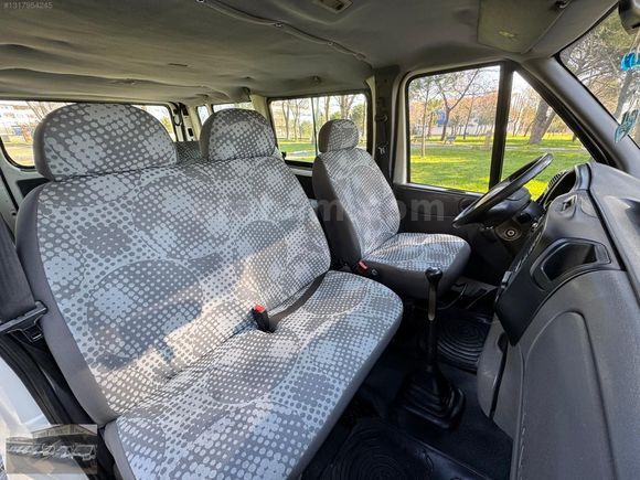 ŞENTÜRK'TEN 2003 MODEL KLİMALI MASRAFSIZ 5+1 280S CAMLI VAN