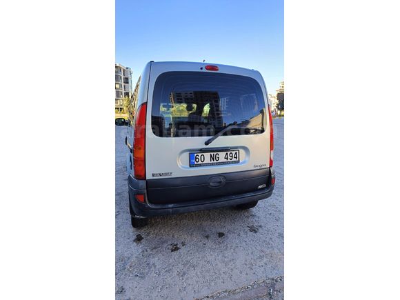 Sahibinden Renault Kangoo 1.5 dCi Expression 2005 Model  253.000 km Gri