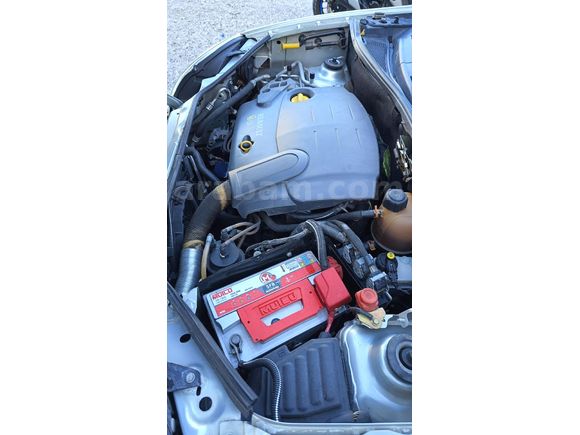 Sahibinden Renault Kangoo 1.5 dCi Expression 2005 Model  253.000 km Gri