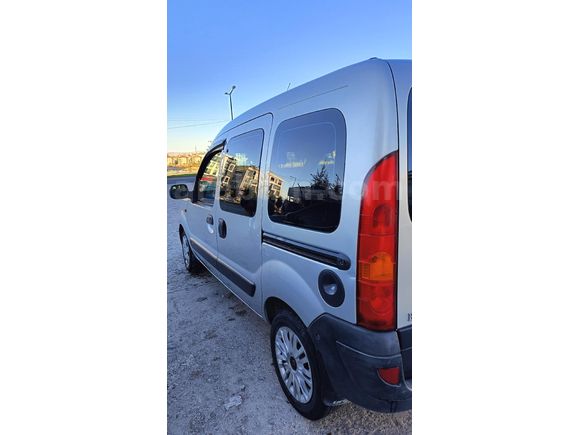 Sahibinden Renault Kangoo 1.5 dCi Expression 2005 Model  253.000 km Gri