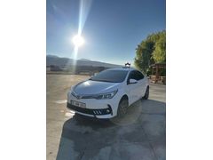 Sahibinden Toyota Corolla 1.6 Life 2018 Model 
116.000 km muayene yeni benzinli bakımları yeni yapıldı yedek lastikleri mevcut sorunsuz araç ığdır da 