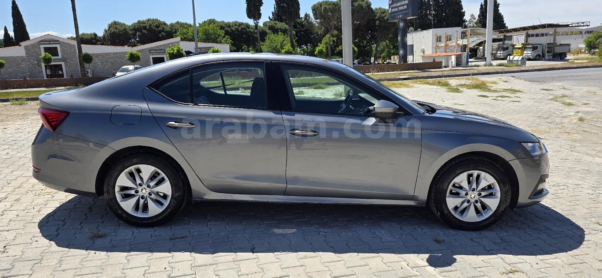 Sahibinden Skoda Octavia 1.0 e-Tec Elite 2024 Model Aydın 88.000 km Füme 2