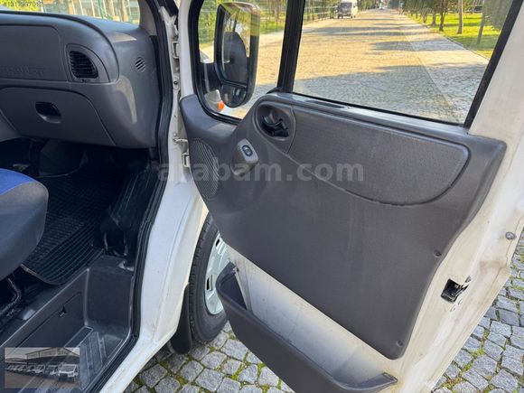 ŞENTÜRK'TEN 2004 MASRAFSIZ CAM GİBİ YÜKSEK TAVAN 350L PANELVAN