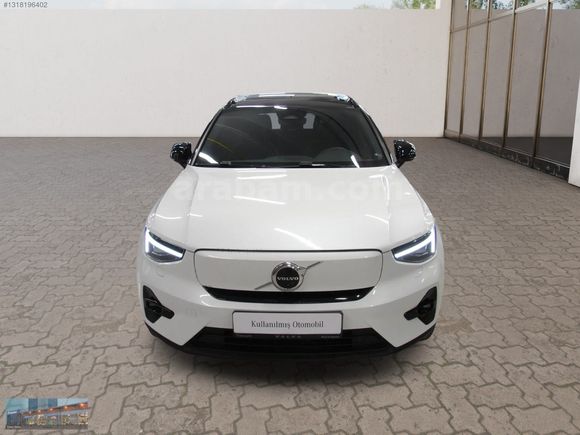 KOLUMAN-Ankara 2022 Volvo XC40 P6 Recharge Ultimate Beyaz-Siyah