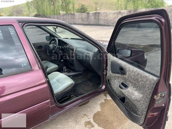 1997 ESCORT1.6 16V Ghia