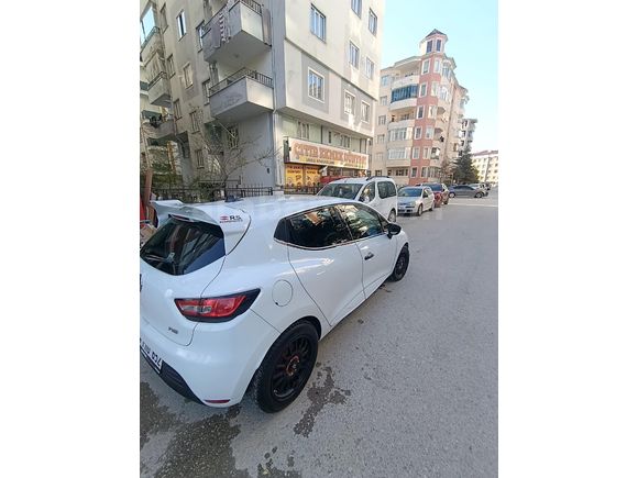 Sahibinden Renault Clio 0.9 TCe Joy 2020 Model