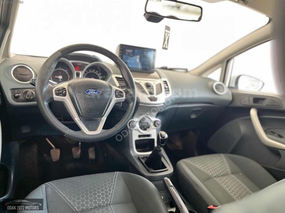 1.4TDCİ TİTANİUM FORD FİESTA