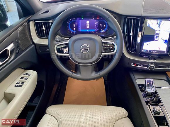 2023 VOLVO XC60 B4 2.0 DİZEL 197 HP PLUS DARK 19.000 KM