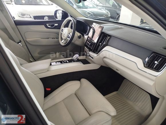VOLVO YETKİLİ BAYİ ARKAS ANKARADAN 2025 XC60 2.0 B5 PLUS DARK