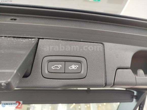 VOLVO YETKİLİ BAYİ ARKAS ANKARADAN 2025 XC60 2.0 B5 PLUS DARK