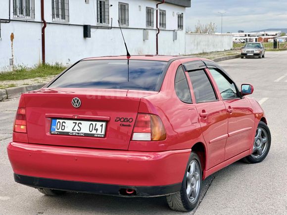 Takas olur 100 lük 1.6 Polo hatasız ayarında düşük km 